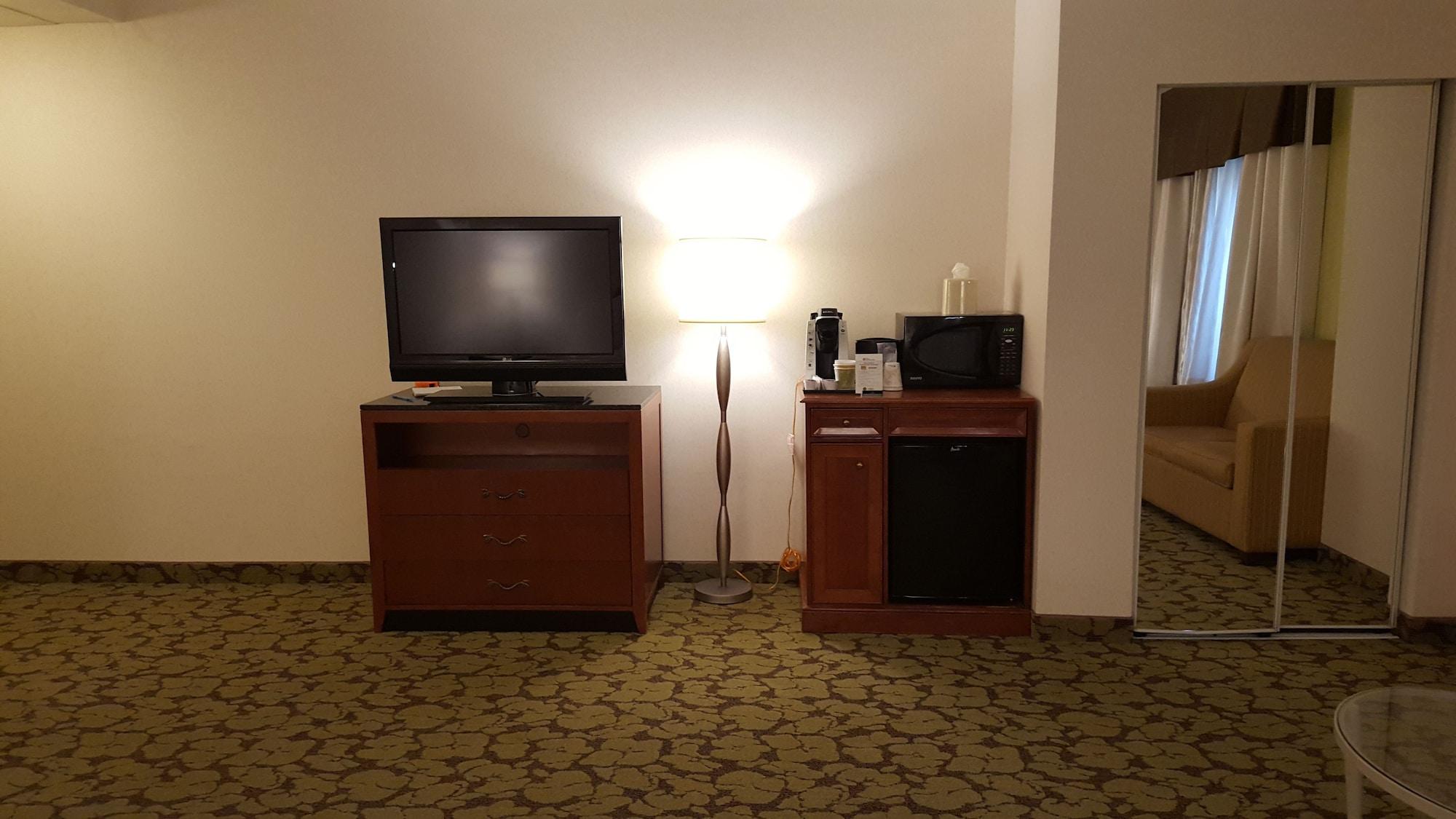 Hilton Garden Inn Реддінг Екстер'єр фото